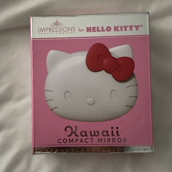 HELLO KITTY LED Compact mirror - Picture 1 of 2